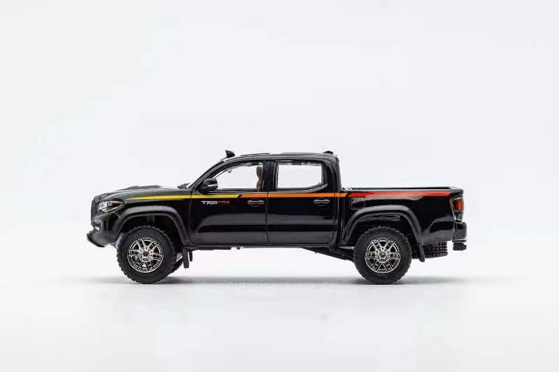 Gaincorp Products 1/64 Toyota Tacoma Model with Spotlight and Rack-Kiichin - The #1 Place for Japanese Goods in Your Hand!
