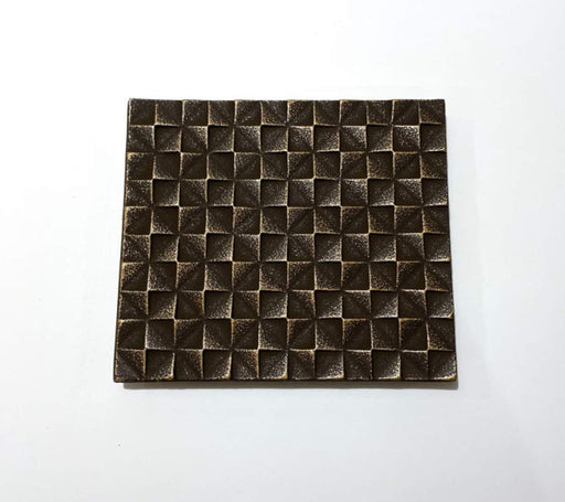 Iwachu Nambu Ironware Kettle Base Lattice Pattern Gold/Dark Brown 16x14 Cm-Kiichin - The #1 Place for Japanese Goods in Your Hand!