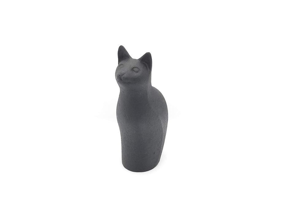 Iwachu Smug Cat Black Paperweight Nambu Ironware 3.5x6x8.5cm 30502-Kiichin - The #1 Place for Japanese Goods in Your Hand!