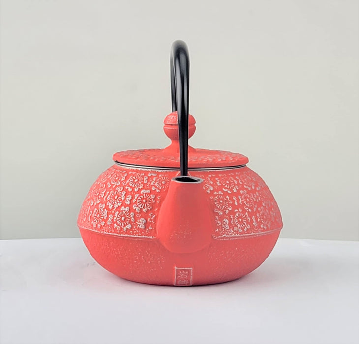 Iwachu Teapot Sakura Pink 0.32L Enameled Interior Nambu Ironware-Kiichin - The #1 Place for Japanese Goods in Your Hand!