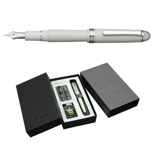 Platinum Brand #3776 Century Yvoire F Fountain Pen with Heart-Shaped Design-Kiichin - The #1 Place for Japanese Goods in Your Hand!
