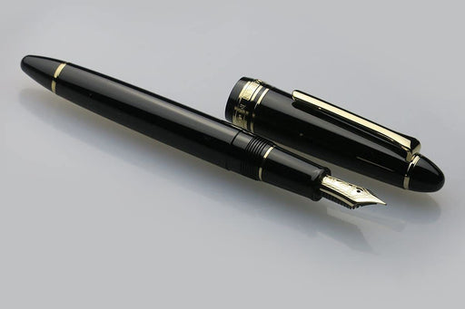 Sailor Fountain Pen Bold Black with Light Gold Trim 11-1038-620-Kiichin - The #1 Place for Japanese Goods in Your Hand!